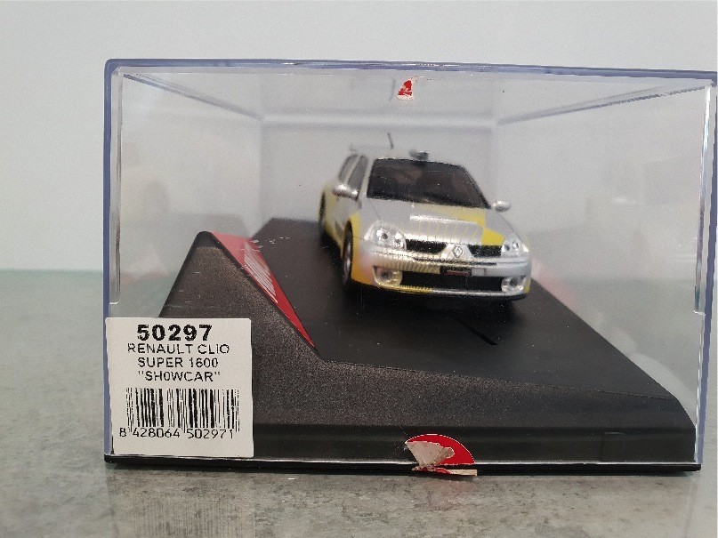 NINCO 50297 RENAULT CLIO SUPER 1600 SHOW CAR