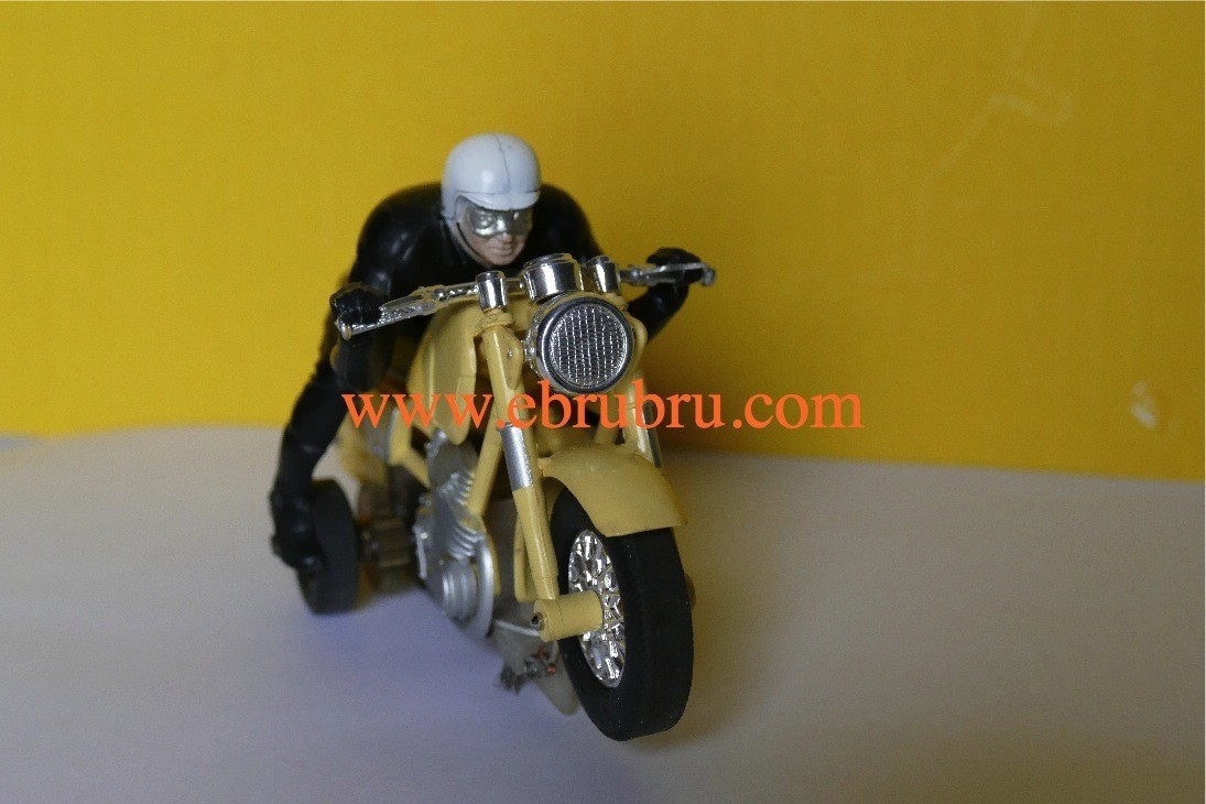 Moto jaune Aurora Thunder Cycle Motorcycle No.3266-995