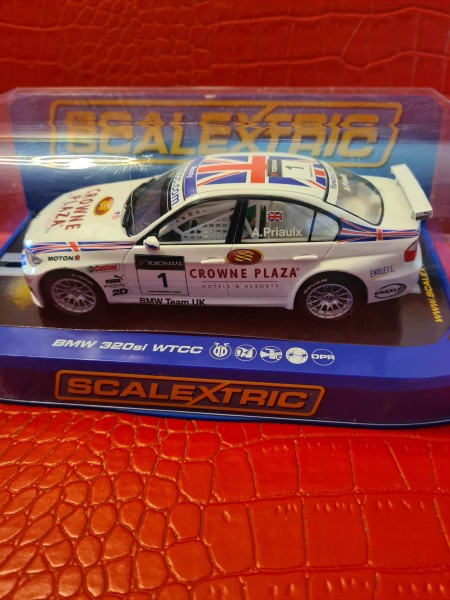 BMW 320 SI WTCC A PRIAULX NO 1 SCALEXTRIC REF C2714