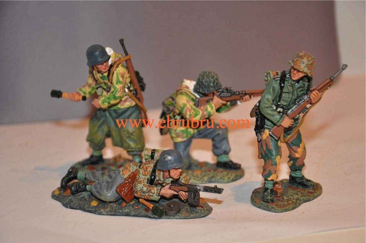 GERMAN ARMY THE RUSSIANS ARE COMING KING & COUNTRY WS064