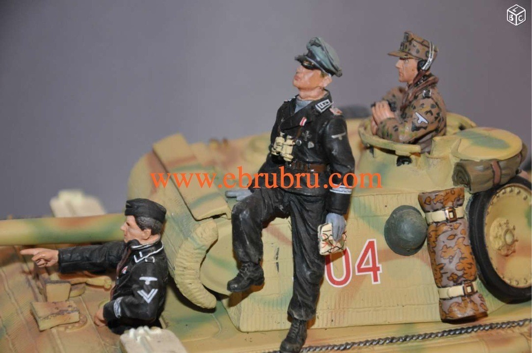 GERMAN ARMY SUMMER PANTHER TANK SET KING & COUNTRY WS072