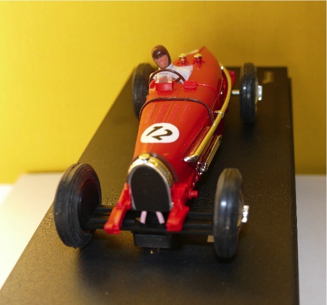 BUGATTI TYPE 59 ROUGE PINK KAR RÉF CV 017