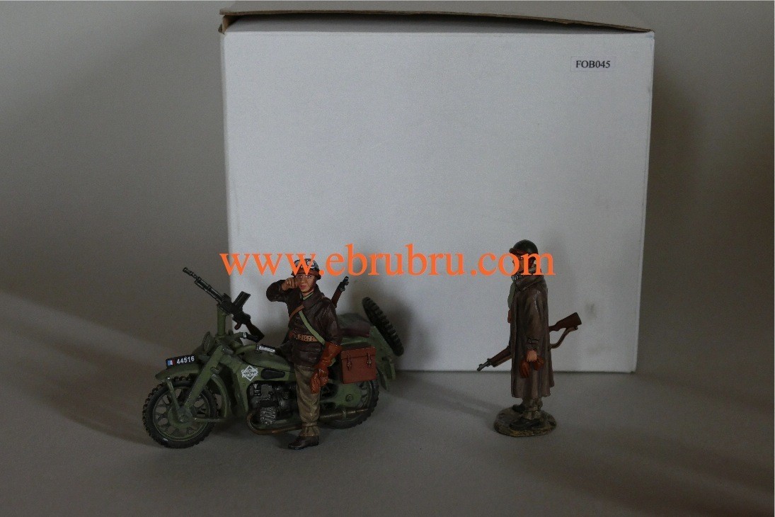 FRENCH MOTORCYCLE COMBO KING & COUNTRY FIELDS OF BATTLE FOB045