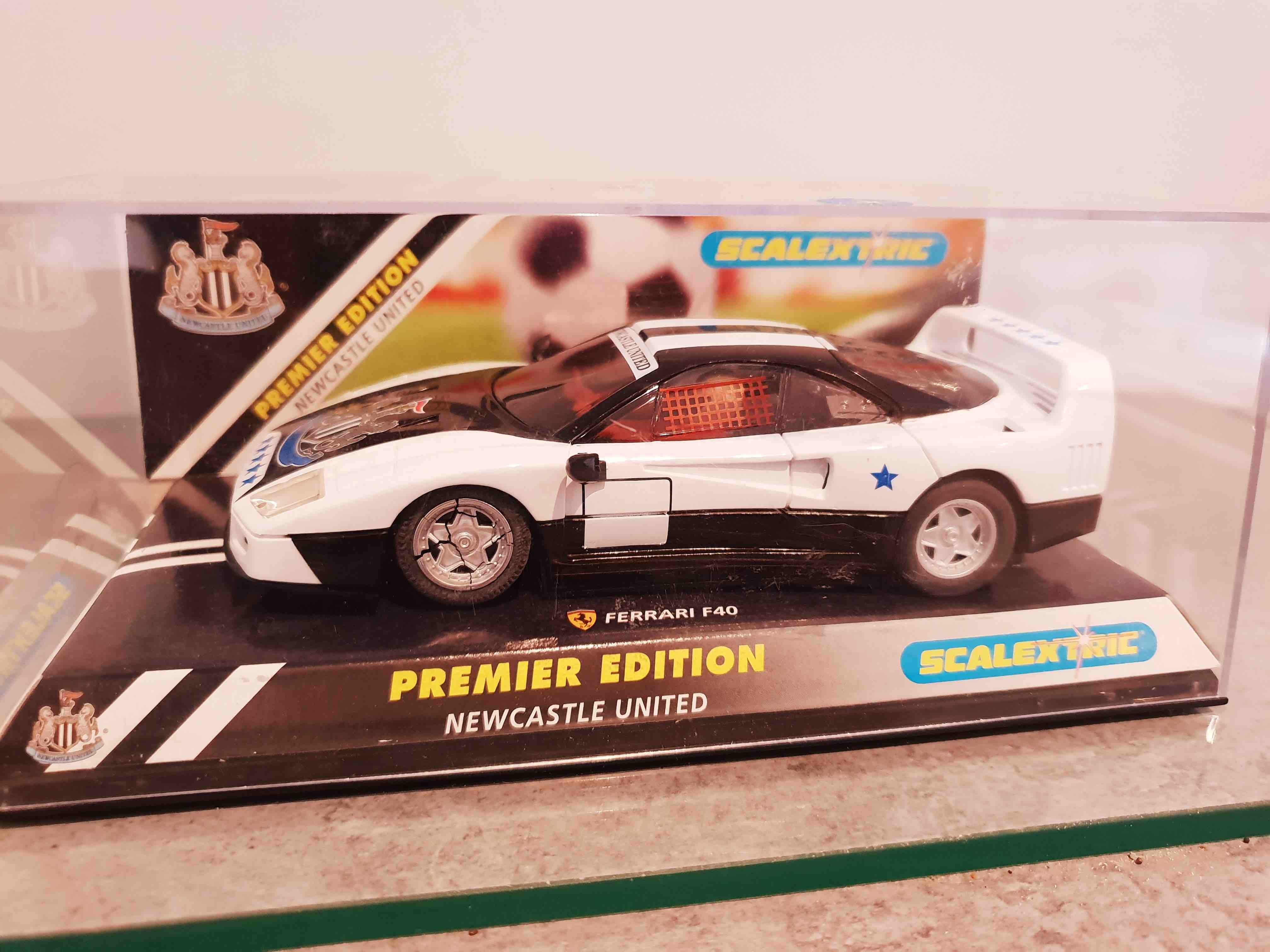 SCALEXTRIC C2149 FERRARI F40 NEWCASTLE UTD