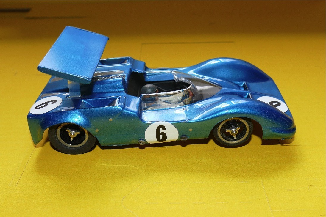 CHAPARRAL 2G CAROSSERIE LEXAN LANCER REPRO ET CHASSIS BZ  1/24 SLOT CAR