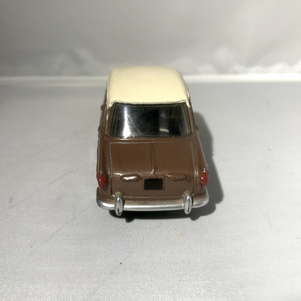 FIAT 1200 GRANDE VUE   DINKY TOYS