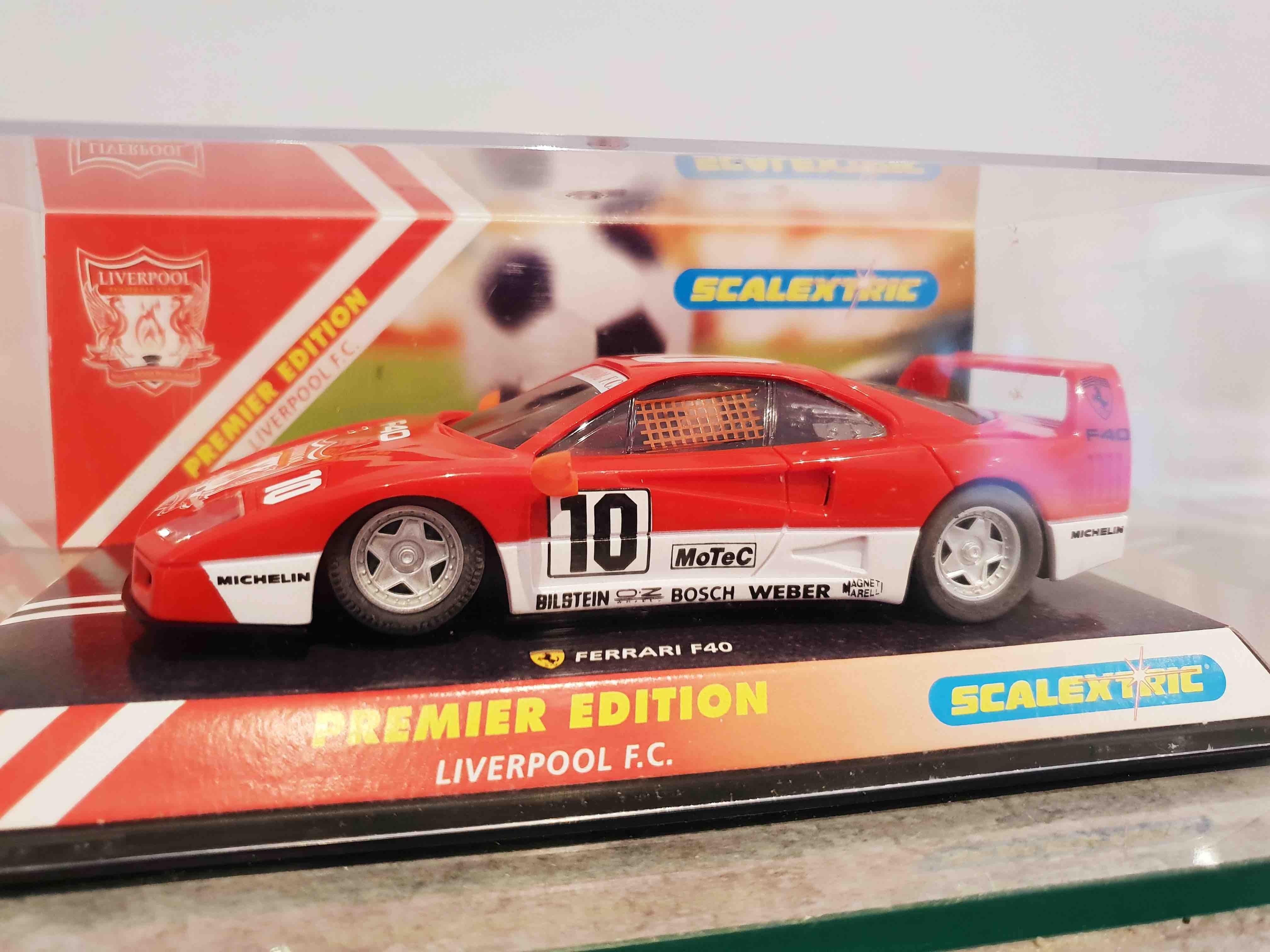 SCALEXTRIC C2150 FERRARI F40 LIVERPOOL