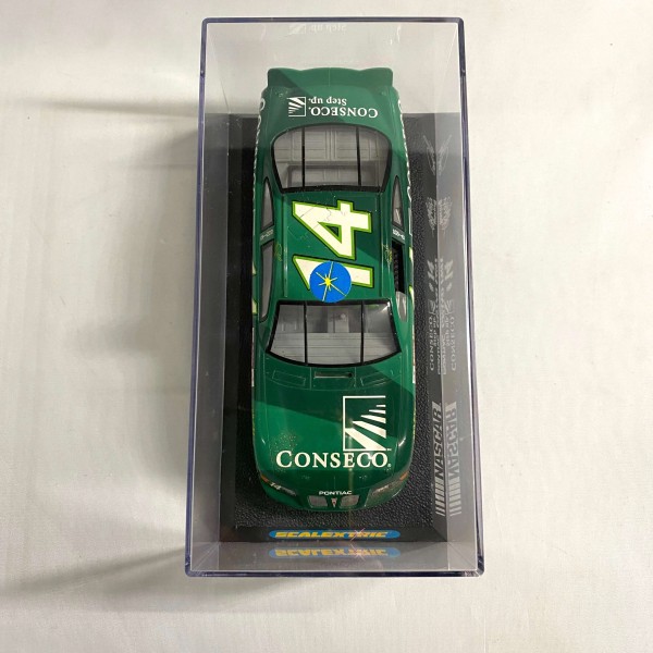 Pontiac Frand Prix n°14 AJ Foyt Racing Ron Hornaday Conseco Nascar SCALEXTRIC C2376