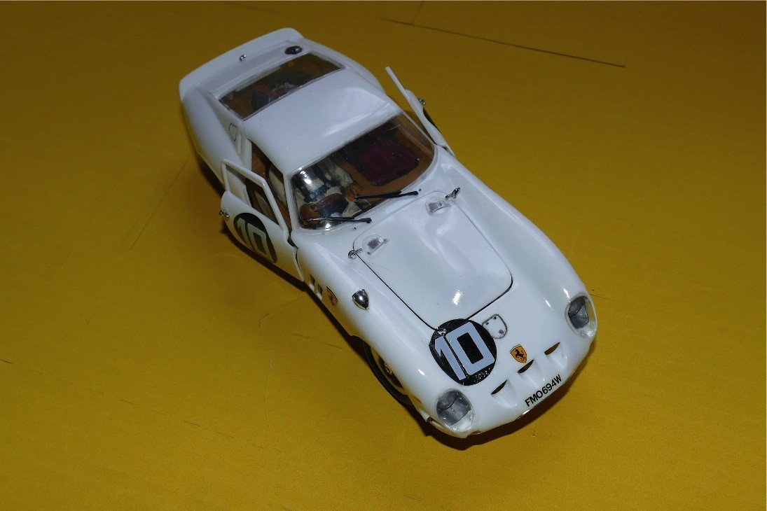 FERRARI 250 GTO  BLANCHE FUJIMI SCALE 1/24 SLOT CAR