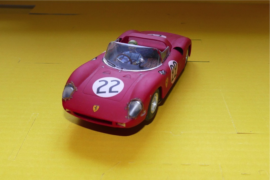 FERRARI 275 P ROUGE REVELL SCALE 1/24 SLOT CAR