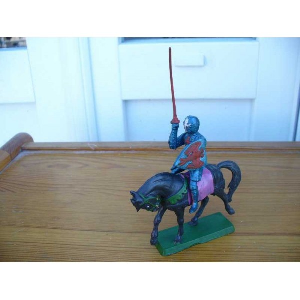 CHEVALIER CAVALIER LANCE POSITION HAUTE STARLUX MOYEN ÂGE