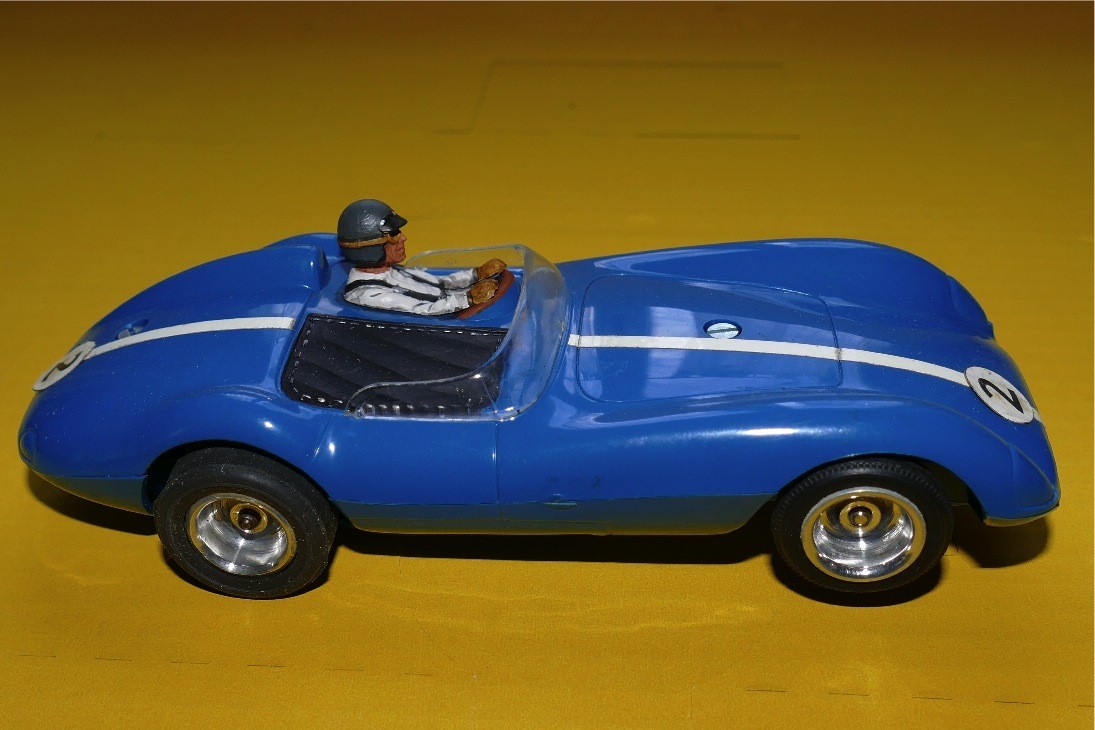 SCARAB MPC  BLEUE SCALE 1/24 SLOT CAR