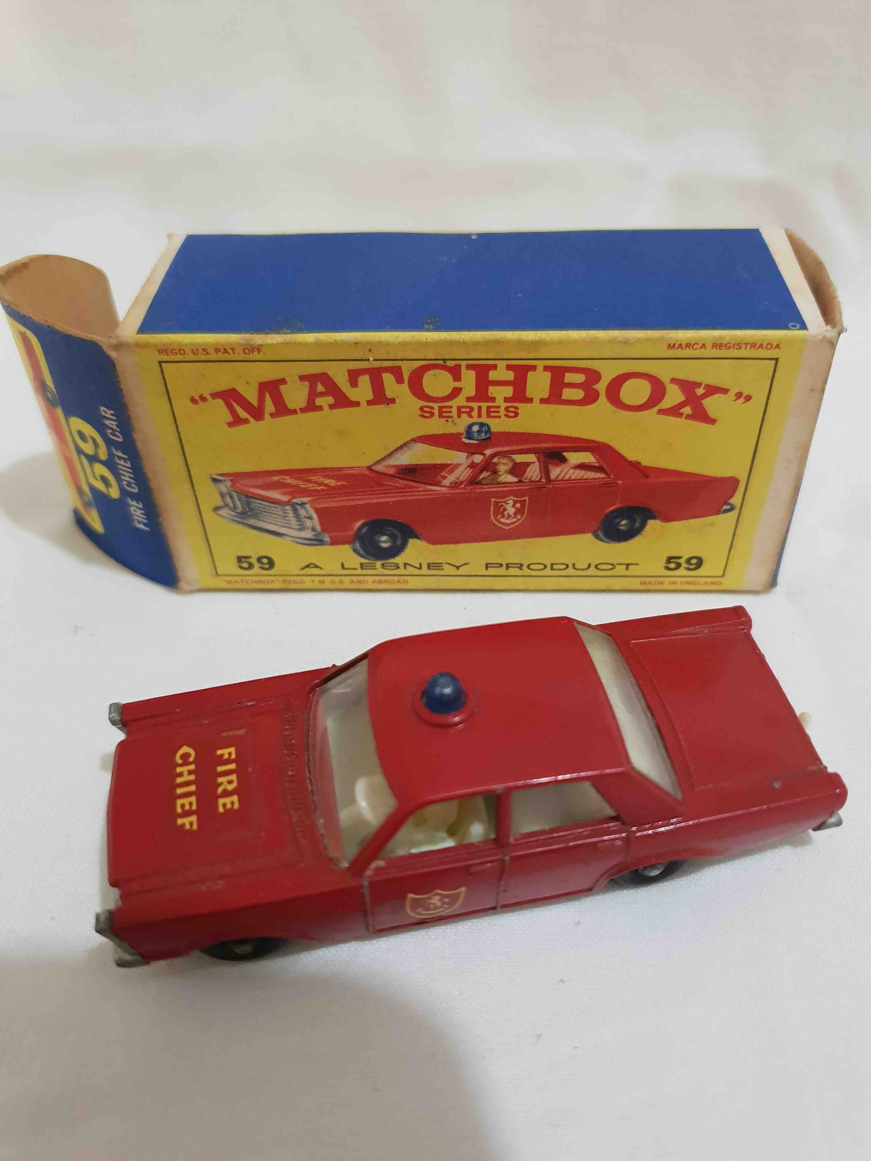 MATCHBOX SERIE 59 FIRE CHIEF CAR