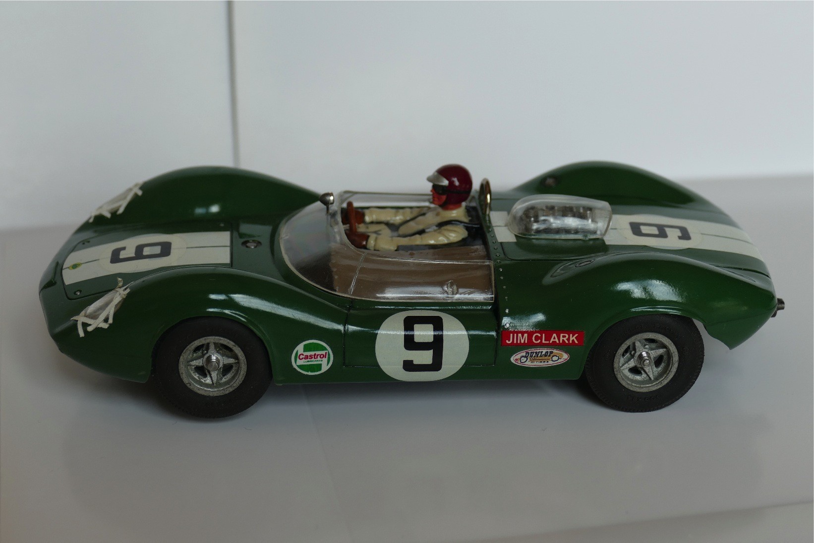 LOTUS 30 STROMBECKER SLOT 1/24 