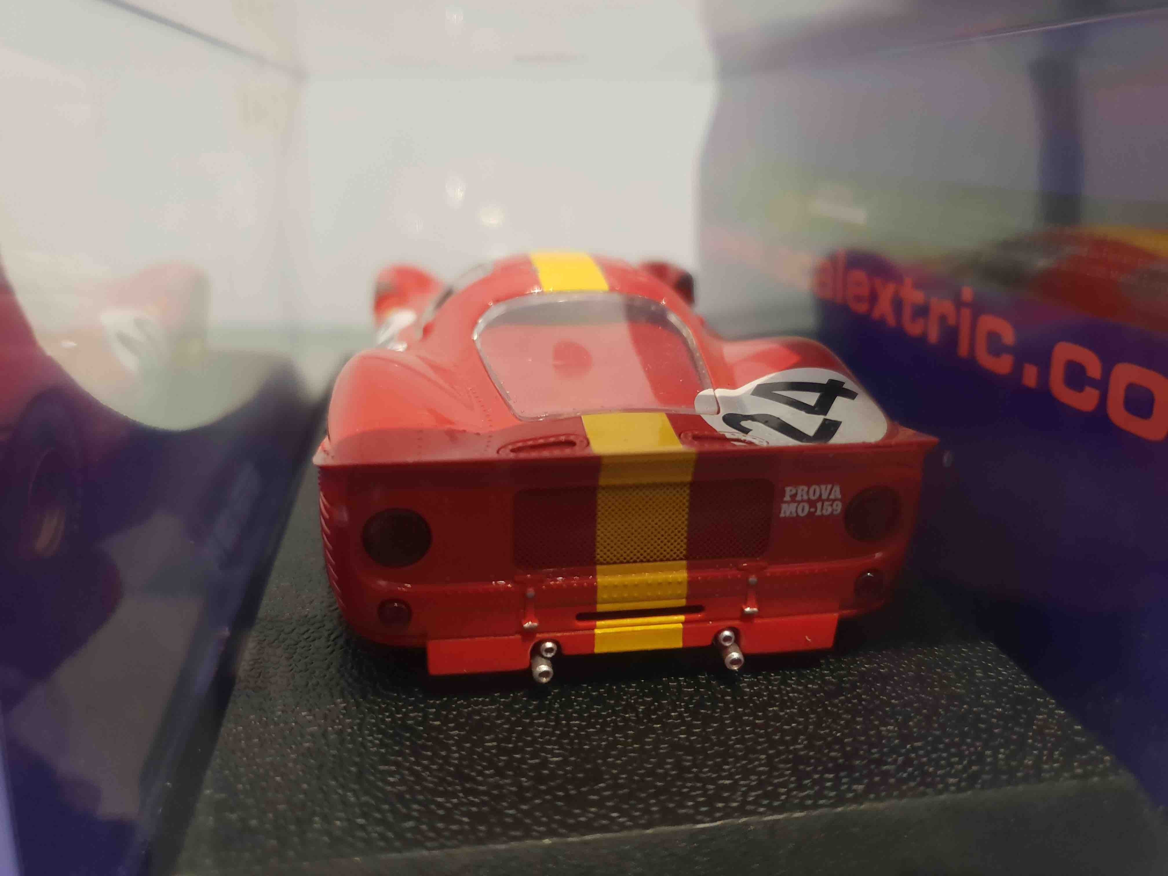 SCALEXTRIC C2642 FERRARI 330 P4 LE MANS 1967