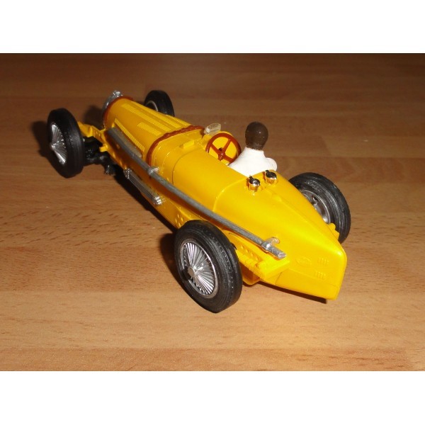 C 70 COLLECTION DE BUGATTIS TYPE 59 SCALEXTRIC ORIGINALE ET DE HAVILLAND