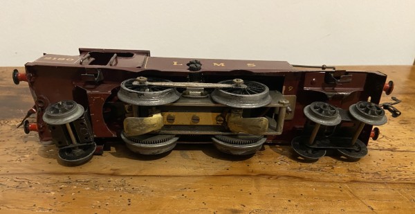 LOCOMOTIVE L.M.S. 2180 ELECTRIQUE HORNBY EN O 