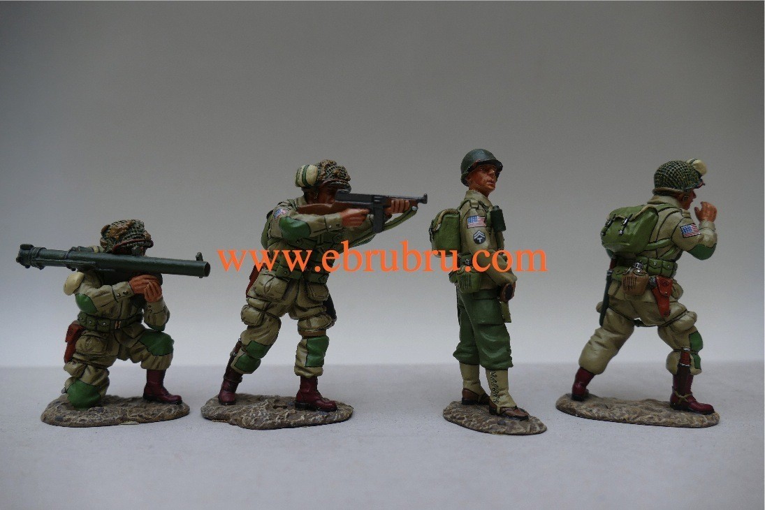 U.S. 82ND AIRBORNE BAZOOKA TEAM D DAY 1944 KING & COUNTRY DD034