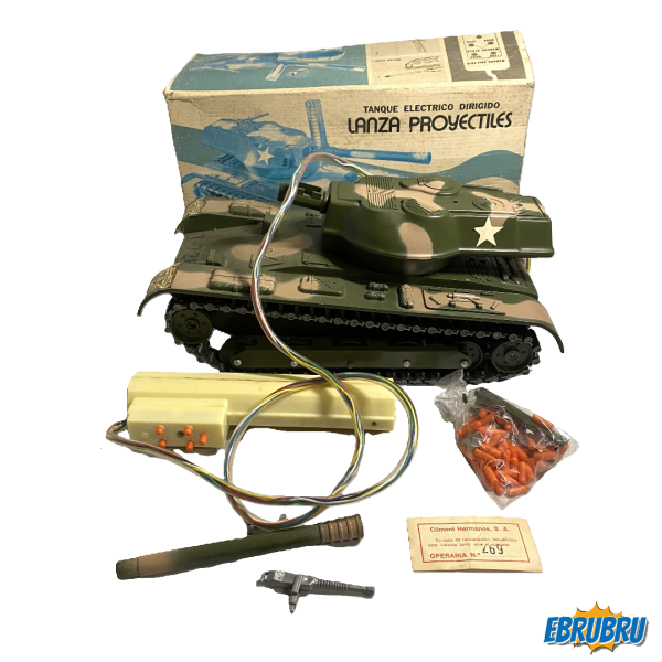 Tank lance projectiles Filoguidé CLIM 726