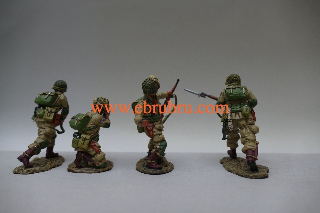 U.S. 82ND AIRBORNE FLANK ATTACK D DAY 1944 KING & COUNTRY DD037