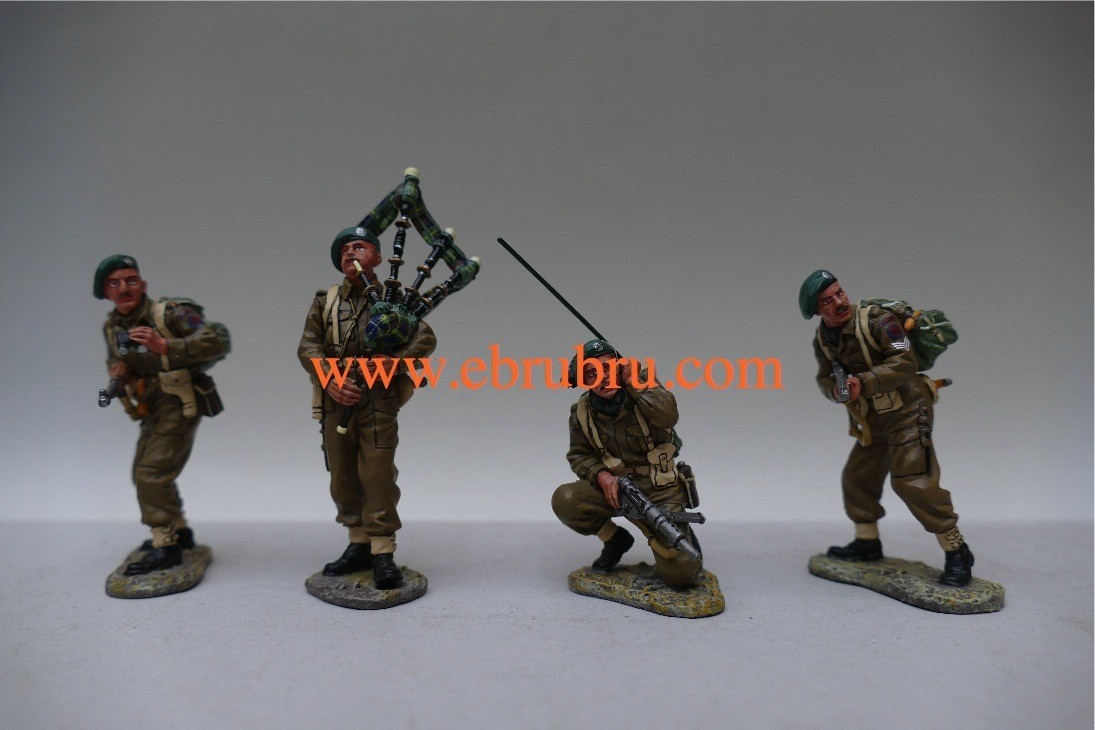 BRITISH COMMANDO LORD LOVAT COMMAND GROUP D DAY 1944 KING & COUNTRY DD052