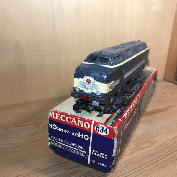 Locomotive CC 060 DB Diesel HORNBY Réf 634