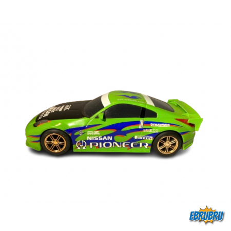 Nissan 350 Z SCALEXTRIC