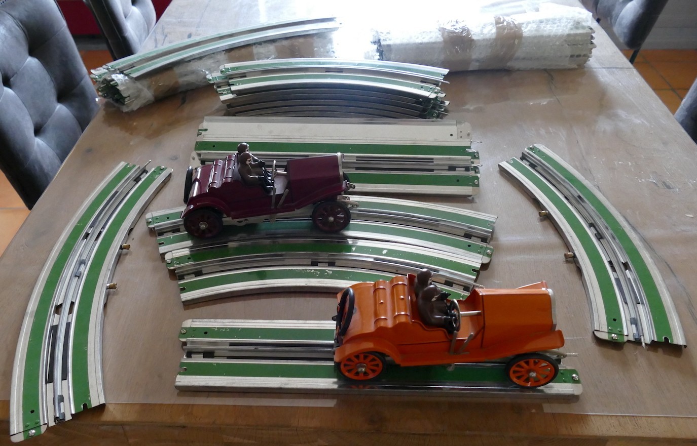 CIRCUIT ROUTIER LIONEL TINPLATE CORPORATION 