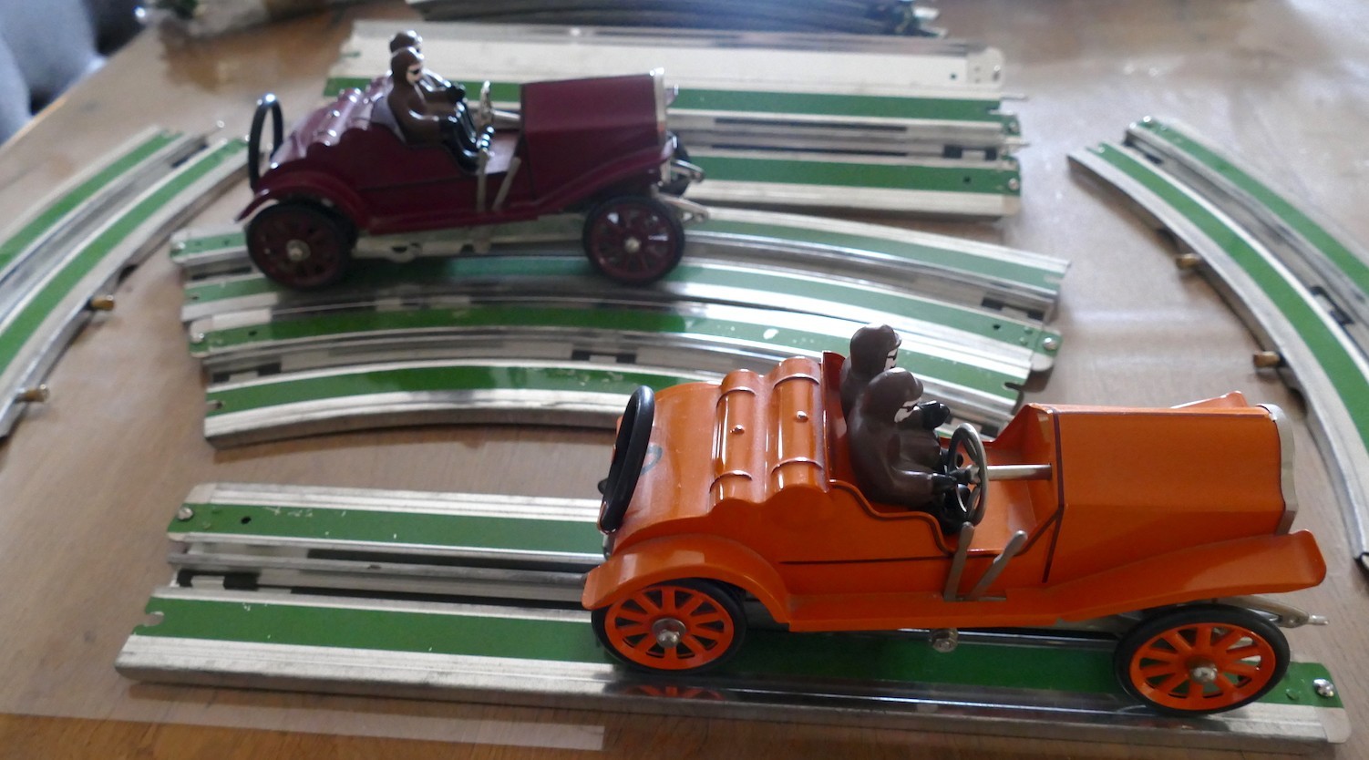 CIRCUIT ROUTIER LIONEL TINPLATE CORPORATION 