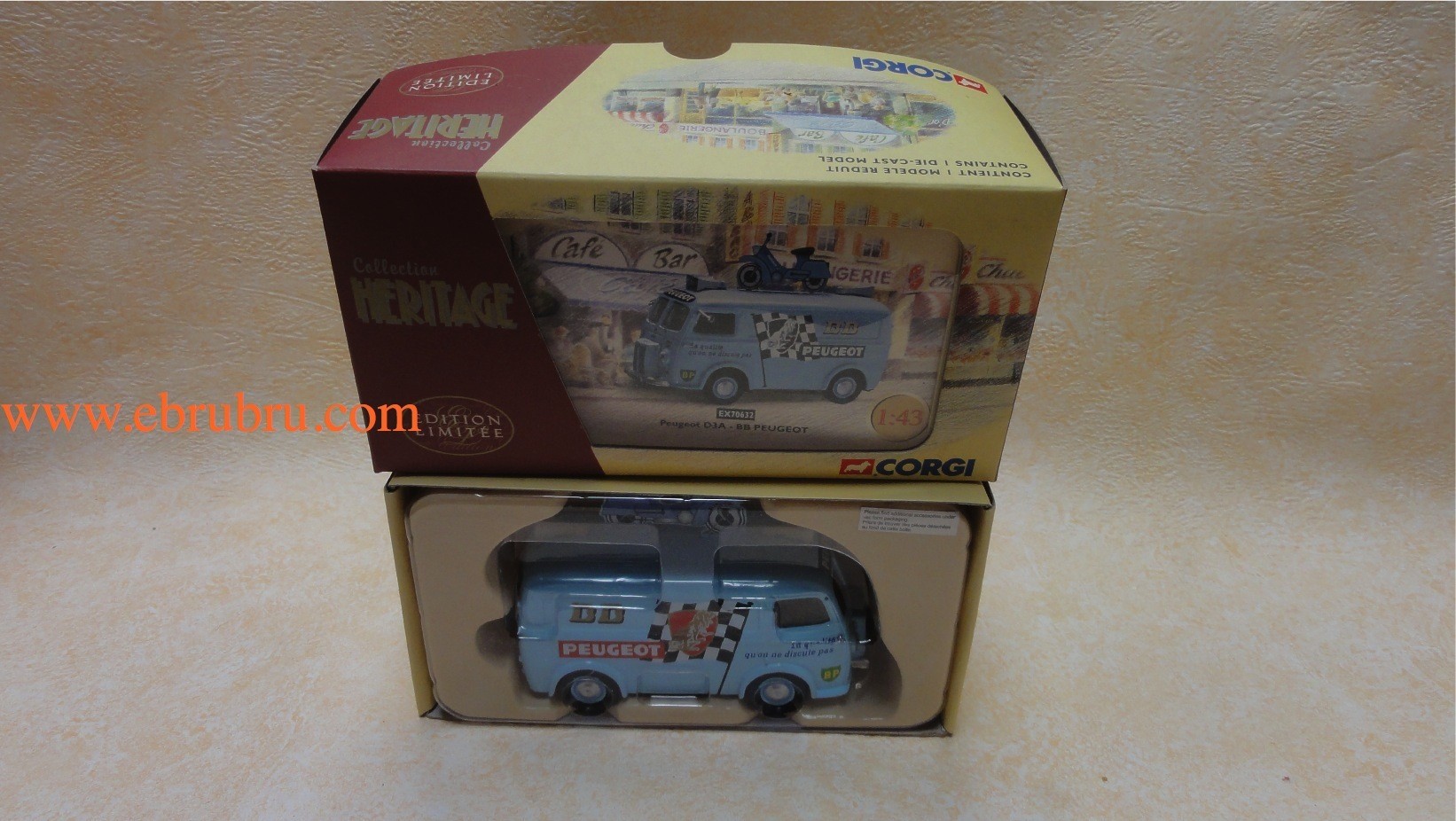 CAMION PEUGEOT D3A BB  Réf : EX70632 CORGI 1/43