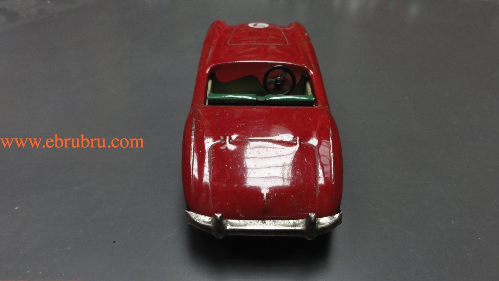 AUSTIN HEALEY 100M SCALEXTRIC