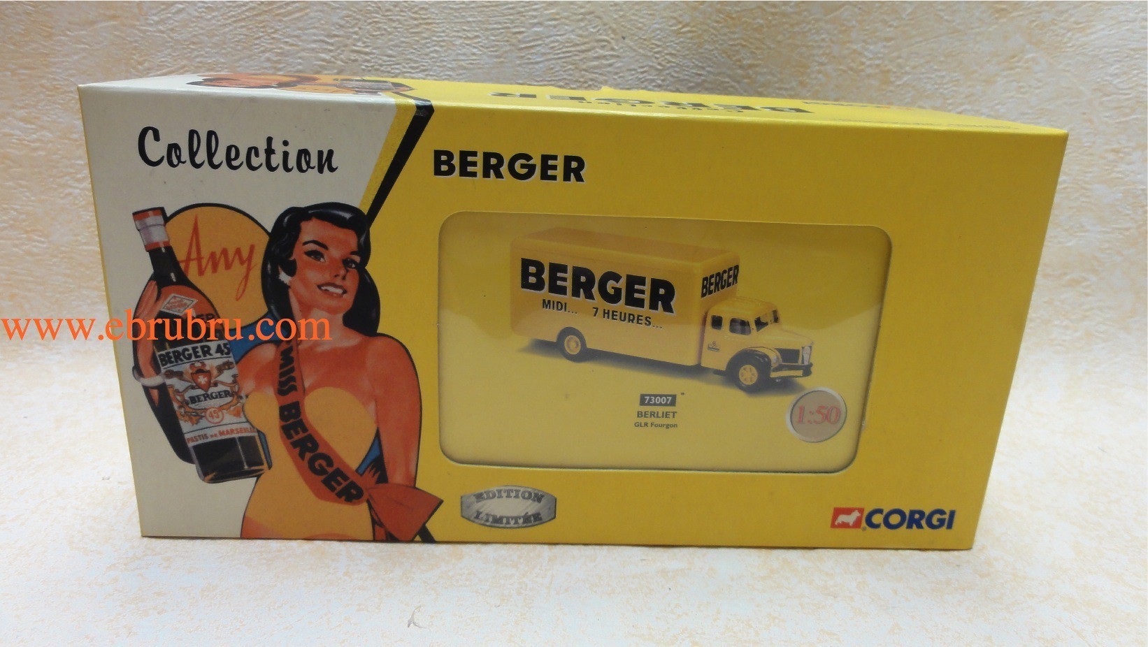 Berliet Glr Fourgon jaune Collection Berger Corgi ref 73007