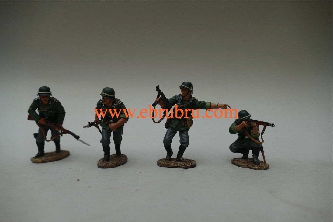 WEHRMACHT ATTACK SET GERMAN ARMY KING & COUNTRY WS039