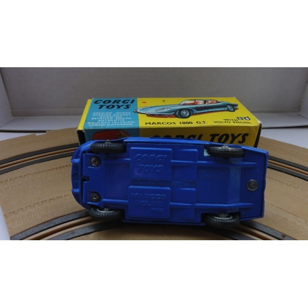 MARCOS 1800 GT AVEC MOTEUR VOLVO BLEU  CORGI TOYS RÉF 324