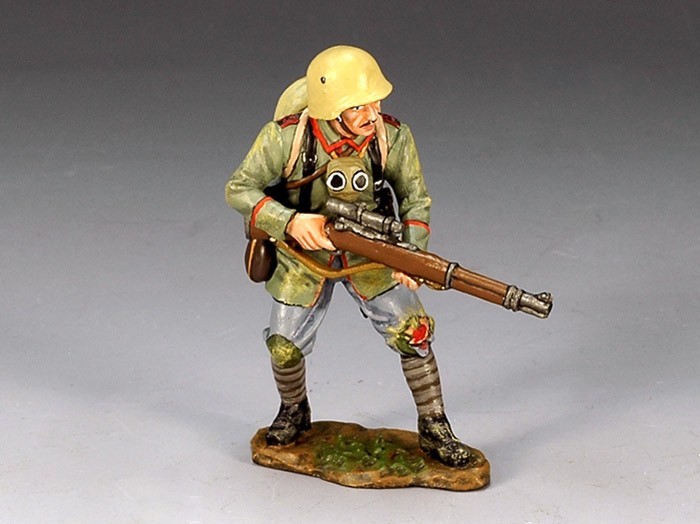 FW056 Standing Sniper King & Country