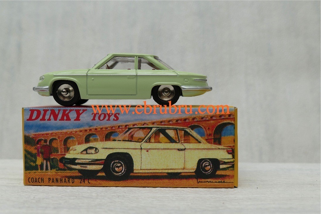 COACH PANHARD 24C DINKY TOYS ATLAS REF 524