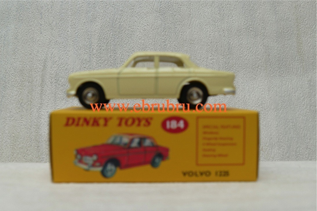 VOLVO 122S  DINKY TOYS ATLAS REF 184