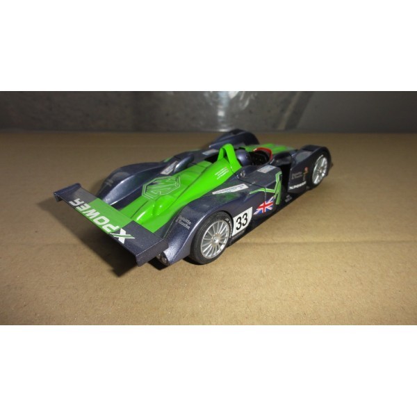 MG LOLA LE MANS No33  REF C2366A SCALEXTRIC