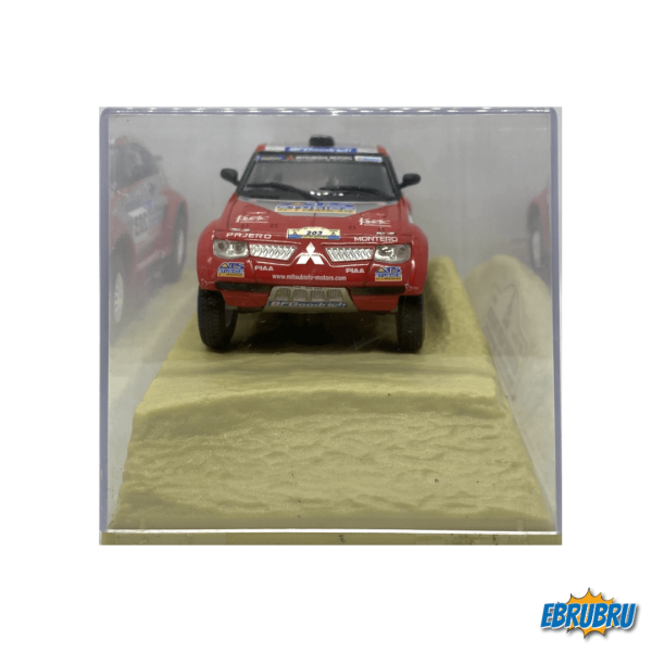 Mitsubishi Pajero Evolution - La légende du Dakar NOREV No 03