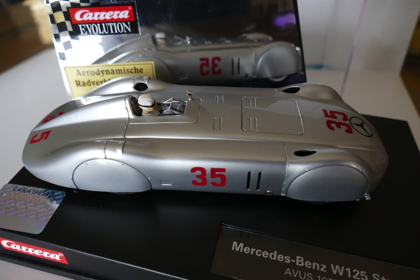 MERCEDES AVUS 1937  N°35 CARRERA UNIVERSAL