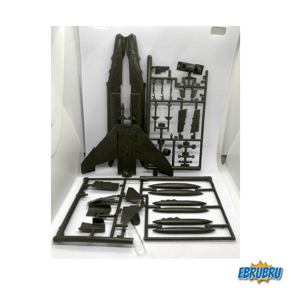 Mc Donnell F - 4 F Phantom II ROCO Minitanks 396