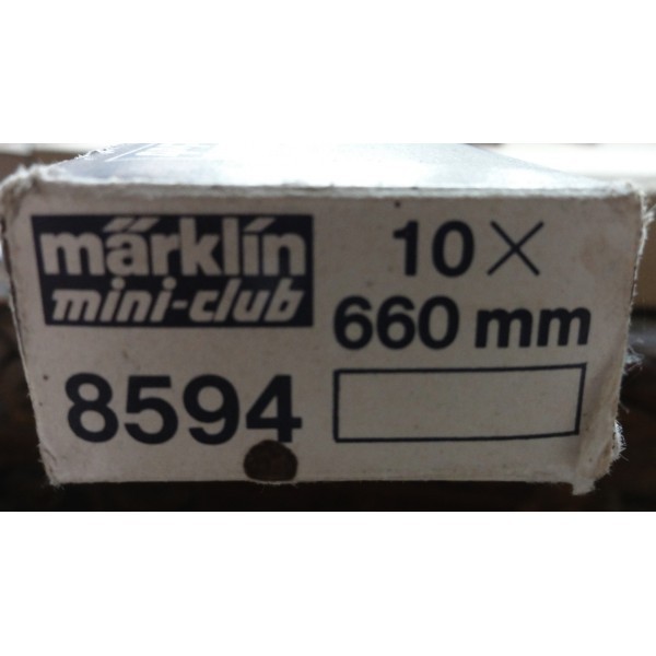 RAIL MARKLIN MINI CLUB Z RÉF 8594 GERADE 660 MM