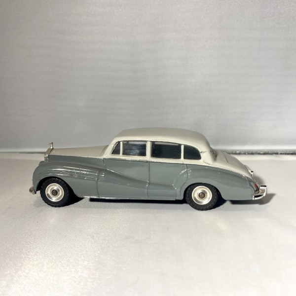 Rolls Royce Silver Wraith DINKY TOYS 150