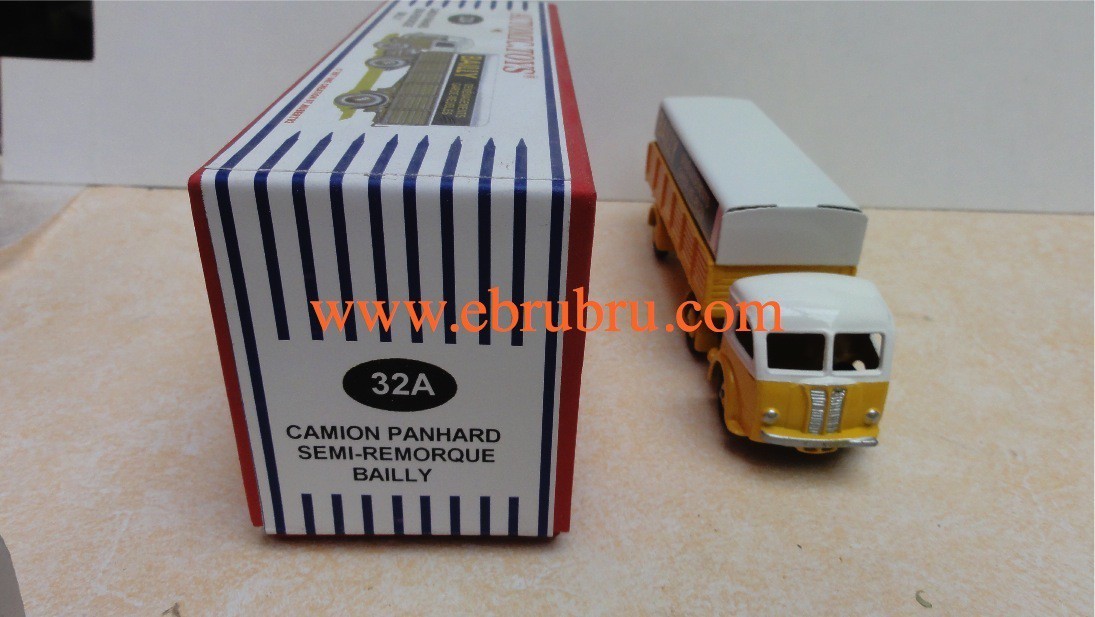 CAMION PANHARD SEMI REMORQUE BAILLY DINKY AUTOMIC TOYS REF 32A