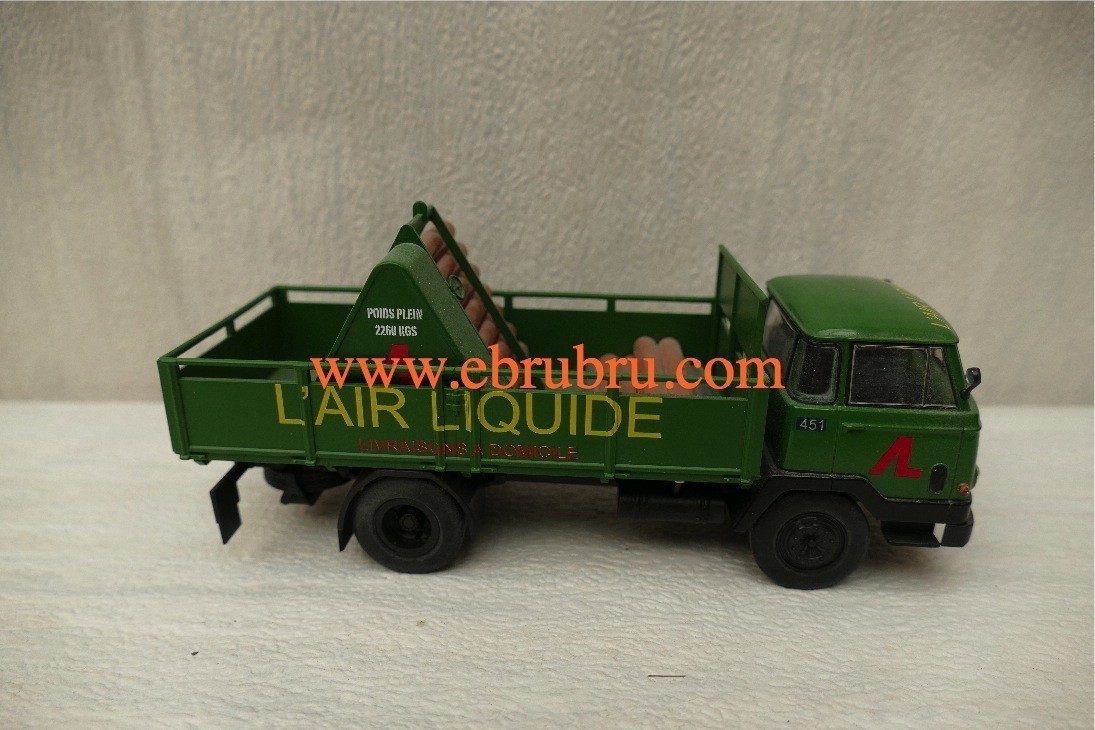 UNIC MZ 37 vert L'Air Liquide 1/43 ème CAMIONS D'AUTREFOIS IXO / ALTAYA