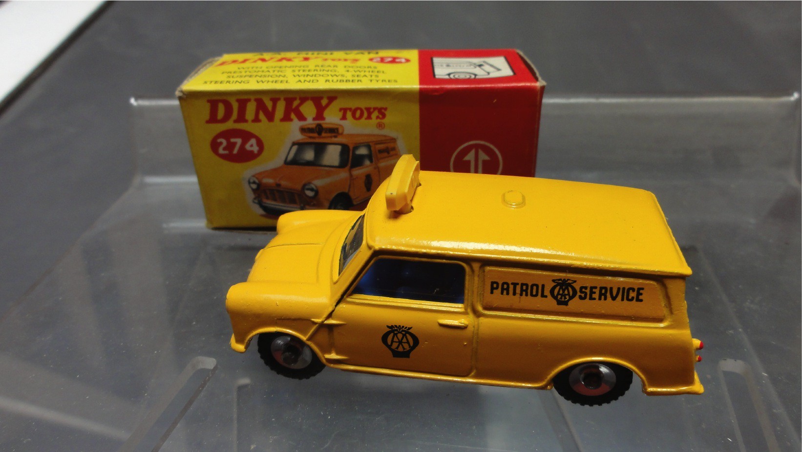 AA Mini van service de patrouille mineures jaune   Dinky Toys ref 274