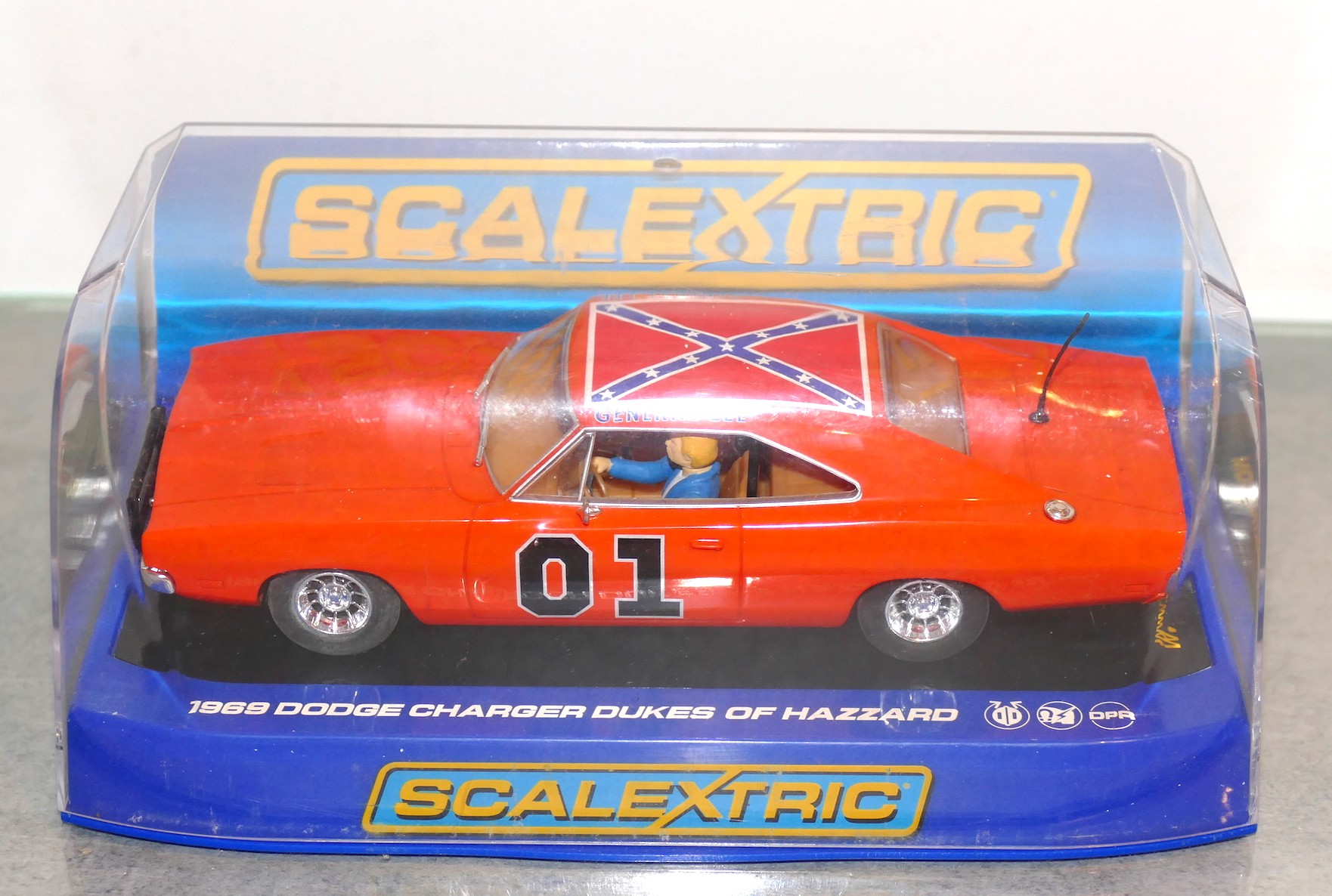 SCALEXTRIC C3044 DODGE CHARGER DUKES OF HAZZARD 1969