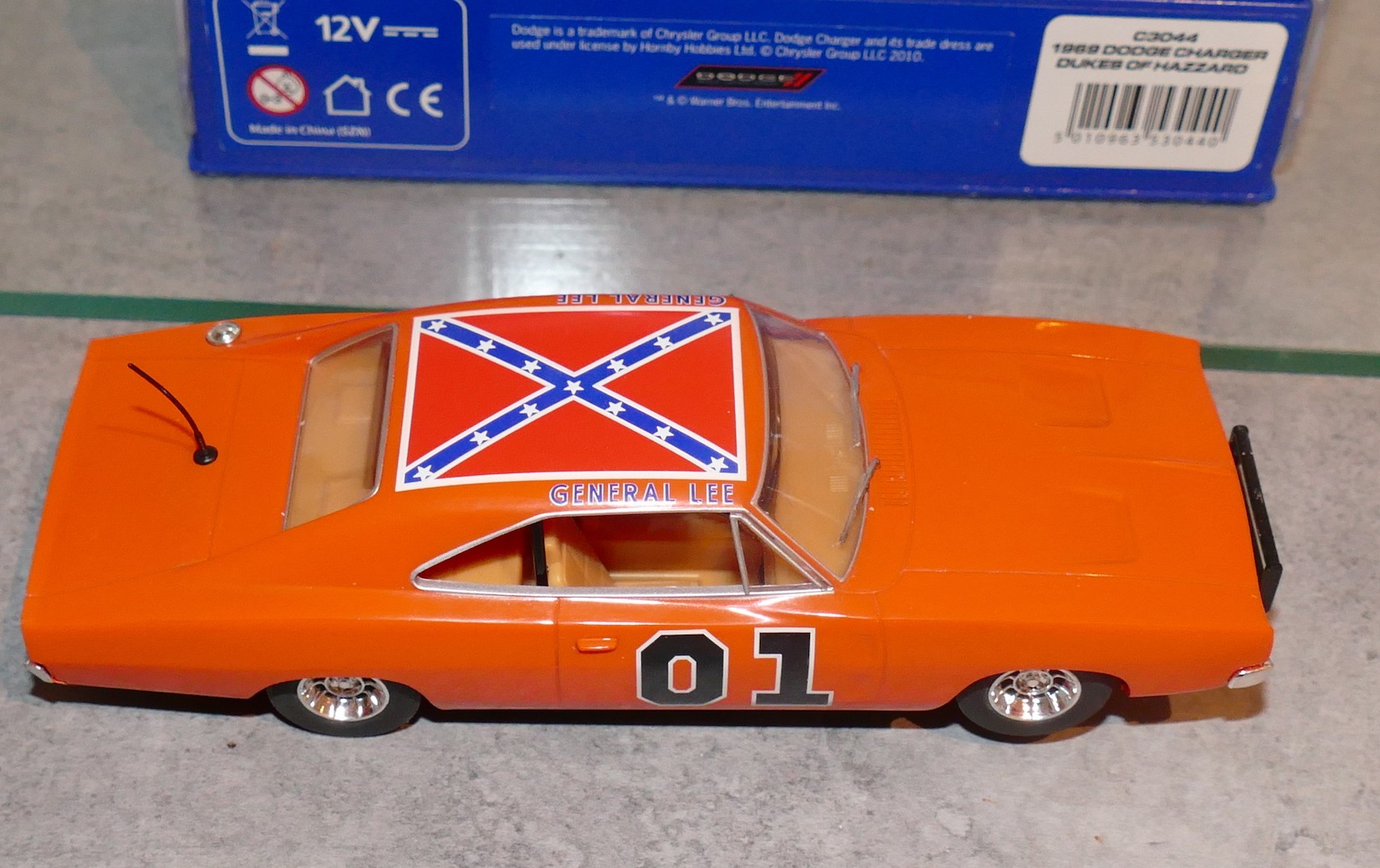 SCALEXTRIC C3044 DODGE CHARGER DUKES OF HAZZARD 1969