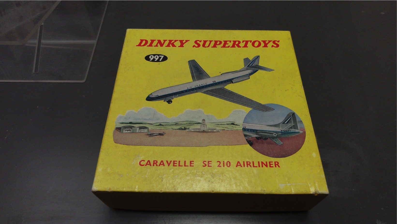 CARAVELLE SE 210 AIRLINER  DINKY SUPERTOYS RÉF 997 TOYS  1/43