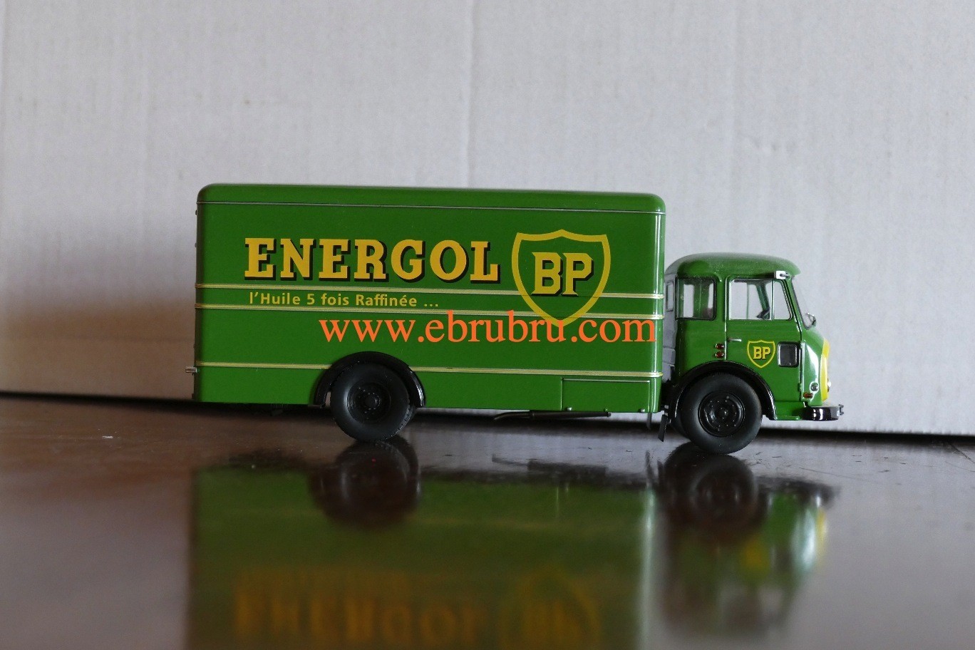 CAMION SOMUA JL 19 DE LIVRAISON BP ENERGOL AU 1/43 EME